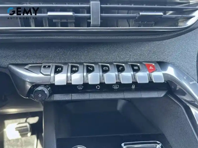 Peugeot 3008 hybrid 225 e-eat8 — photo 18