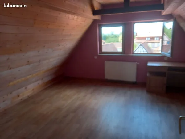 Logement F5 duplex à louer au centre ville de Bouxwiller