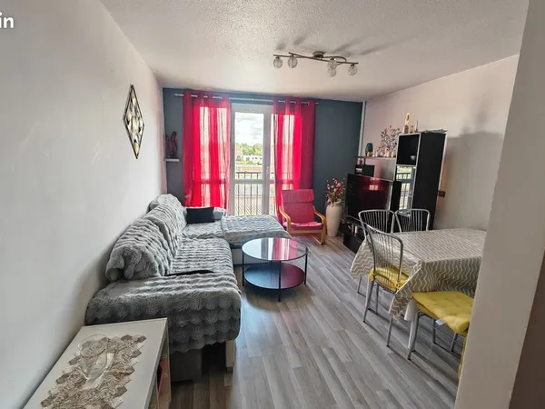 F4 lumineux 73 m² avec parking privatif - Résidence Chanteclair 1