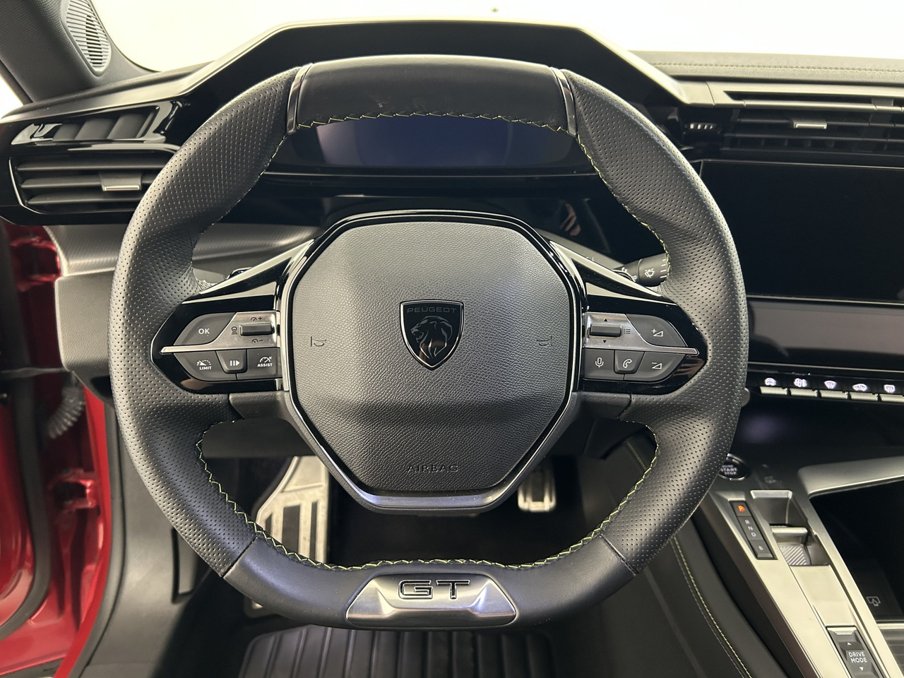 Peugeot 408 — photo 15