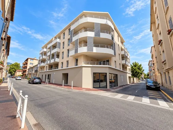 Local commercial 60 m²