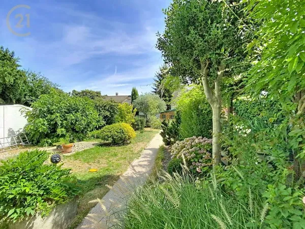 Maison 6 pièces 101 m²