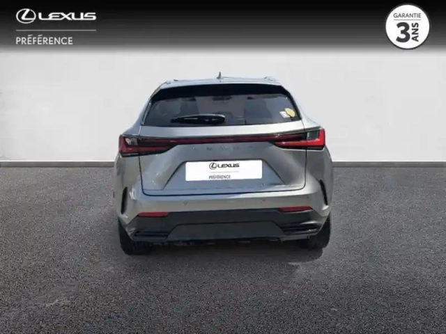 Lexus Nx 450h+ executive 4wd — photo 4