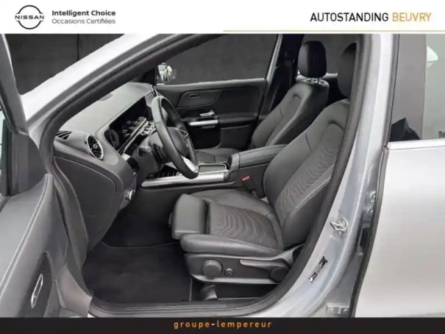 Mercedes Gla 200 d 150ch progressive line 8g-dct — photo 9