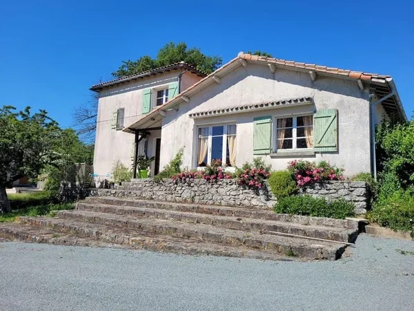 Maison Vente Largeasse 8p 144m² 112000€