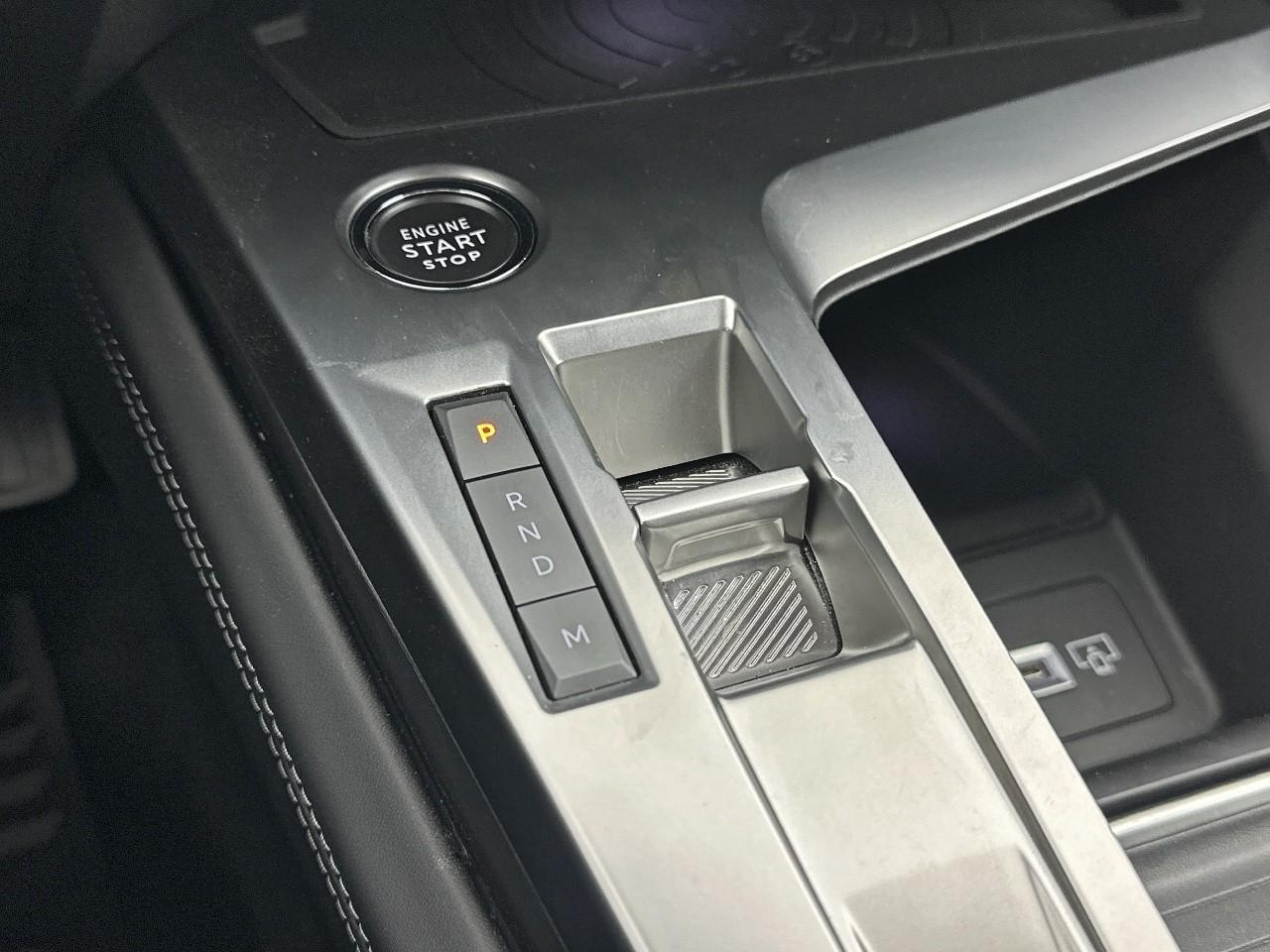Peugeot 308 puretech 130ch s&s eat8 allure pack — photo 28