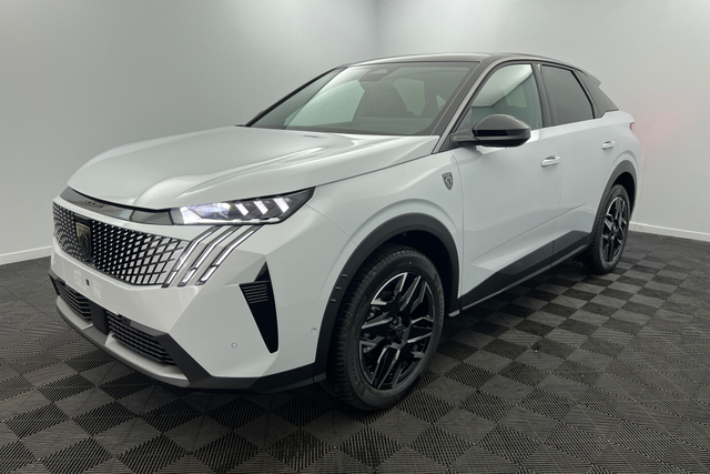 PEUGEOT 3008 Hybrid 145 e-DCS6