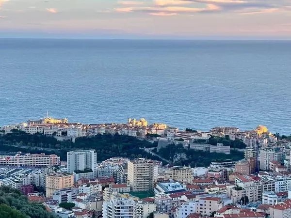 Villa de Luxe à 5 mn de Monaco