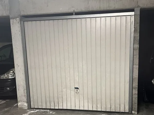 Parking/box 12 m² PERIGNY