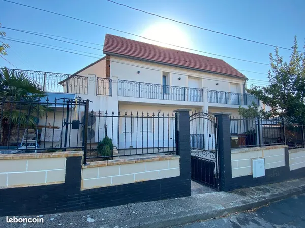 Maison 5 pièces 81 m²
