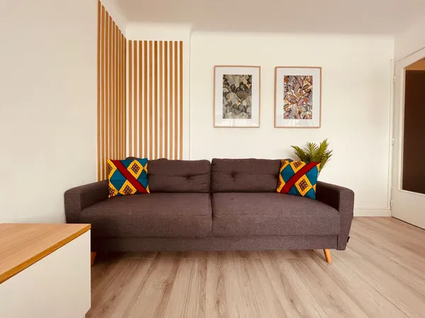 Sous-location meublée F2 lumineux (44 m²) - Le Bourget (RER B à 7 min)