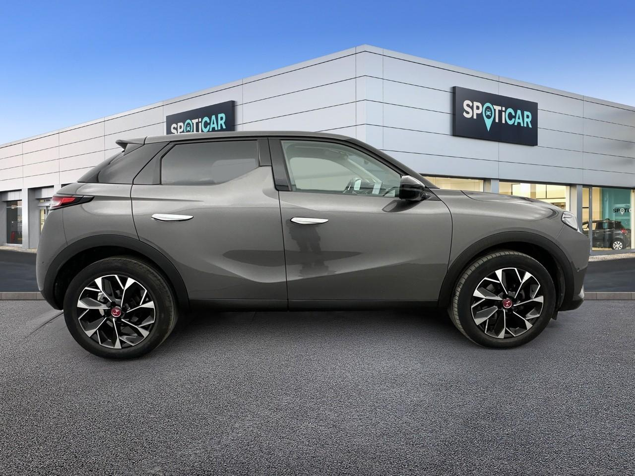 Ds Ds 3 crossback puretech 130 eat8 performance line+ — photo 4