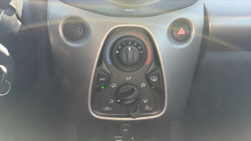 Citroen C1 1.0 VTI 68.0 - Feel – 2017 – 64459 km – Essence – Boîte Manuelle — photo 13