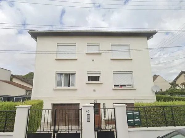 AULNAY-SOUS-BOIS F2 dans petite résidence au rez-de-chaussée