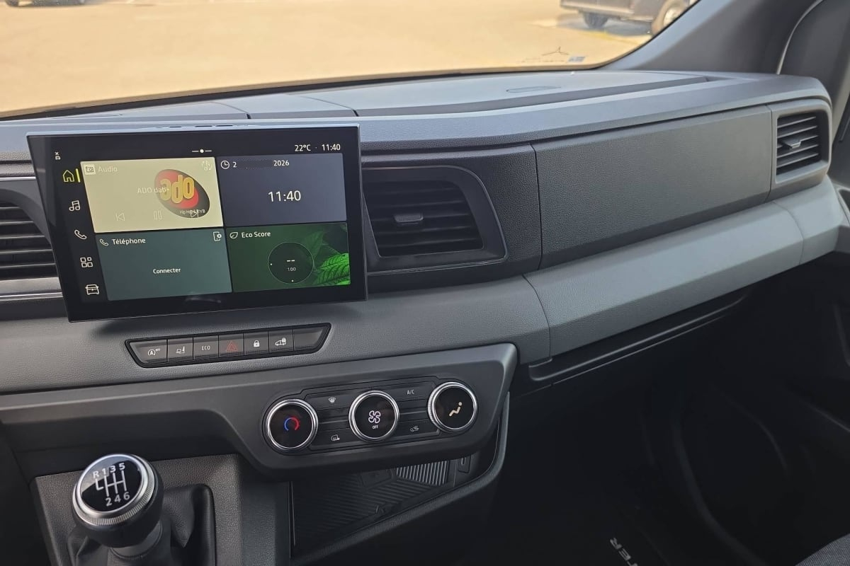 Renault Master Fourgon — photo 16