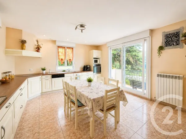 Maison 5 pièces 120 m²