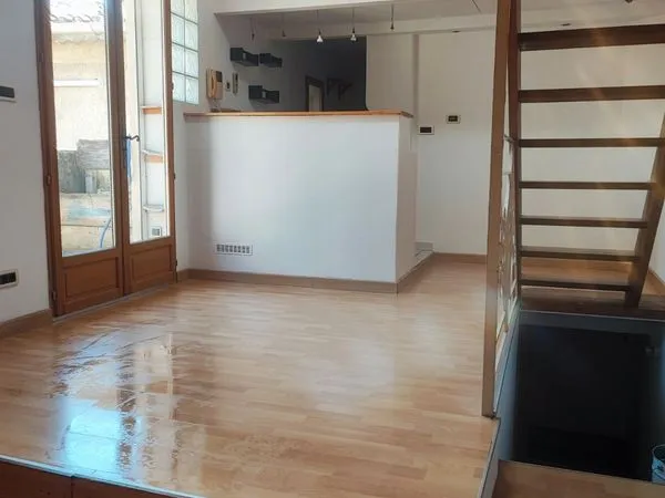 Maison de village 70 m² - 2 chambres - Châteauneuf-de-Gadagne