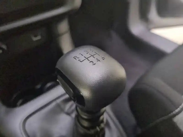 Citroën C3 bluehdi 100 s&amp;s bvm6 — photo 14
