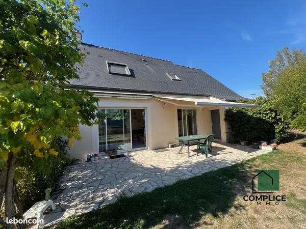 Maison 7 pièces 104 m²