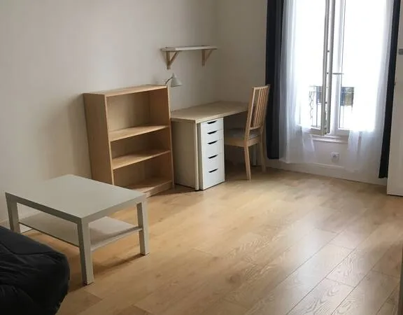 Studio 1 pièce 20 m²