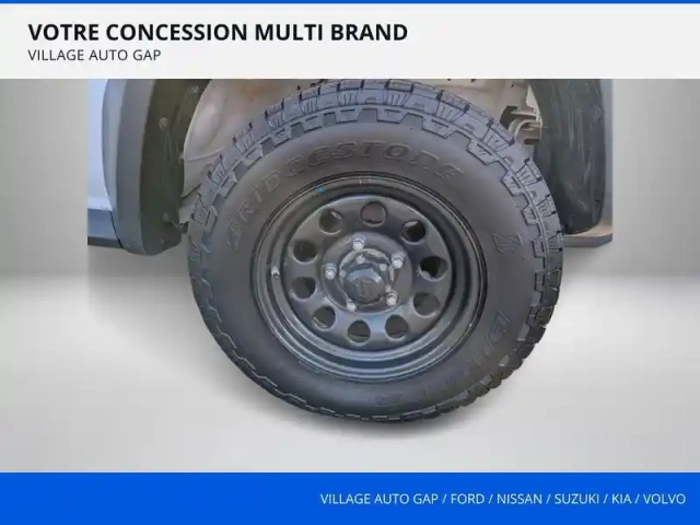 Suzuki Jimny 1.5 vvt 102ch privilège — photo 9