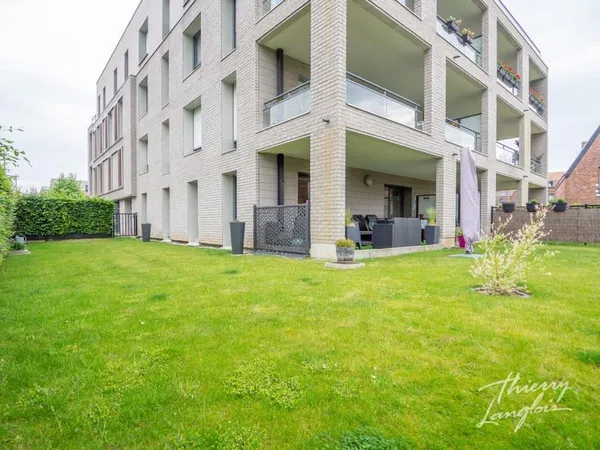 APPARTEMENT EN REZ DE CHAUSSEE AVEC JARDIN