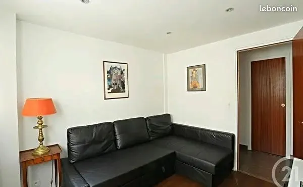Studio 1 pièce 24 m²