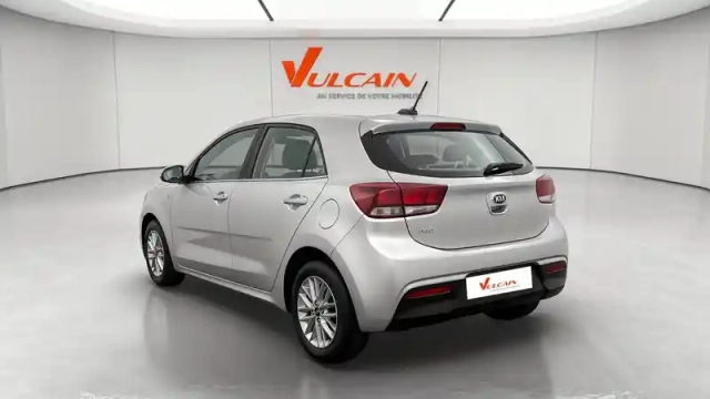 Kia Rio 1.2l mpi 84 ch isg — photo 7