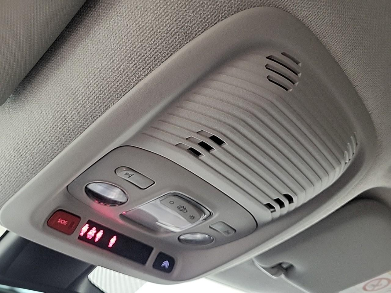 Citroën C3 Aircross puretech 130 s&s eat6 shine pack — photo 24