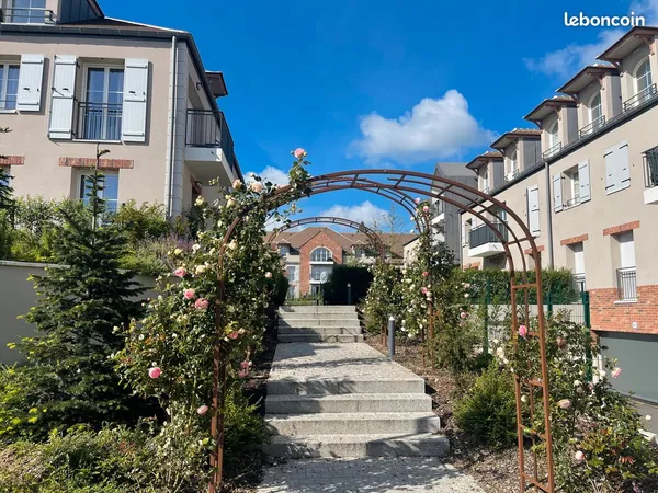 Studio meublé à louer