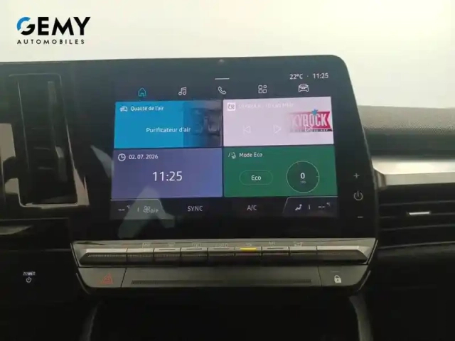 Renault Megane e-tech ev40 130ch standard charge — photo 29