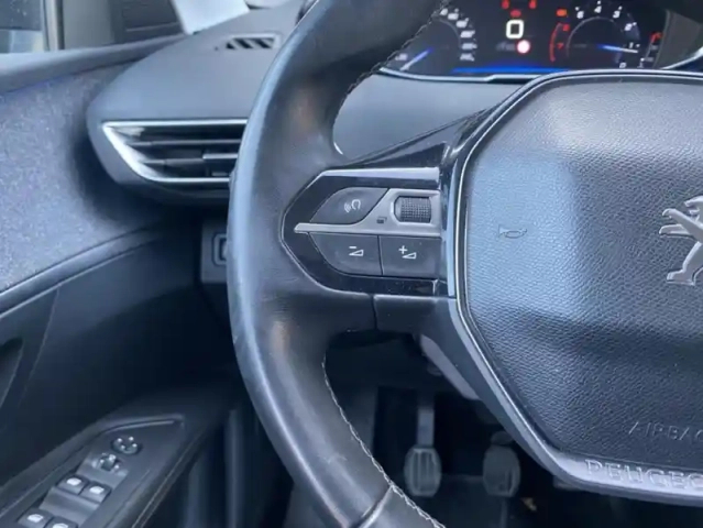 Peugeot 3008 ii puretech 130 s&amp;s allure — photo 24