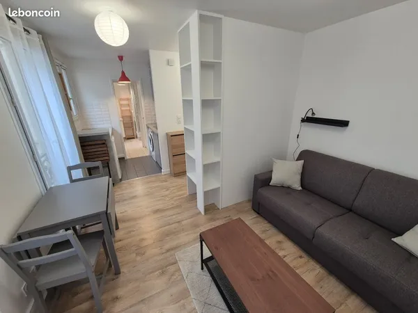 Studio 21m2 meublé - Gare du nord/La Chapelle