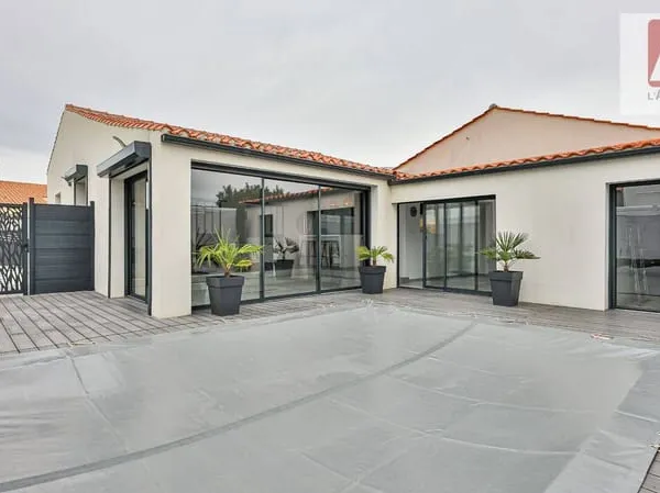 Maison 3 pièces 98 m²