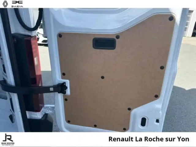 Renault Master fg f3300 l2h2 2.0 blue dci 150ch advance - 25 — photo 14