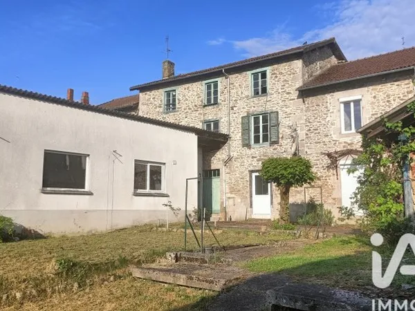 Immeuble 360 m²