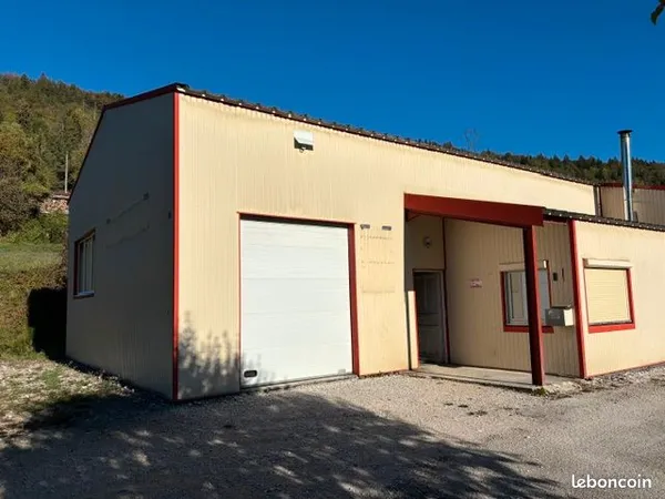 Atelier / entrepôt / local
