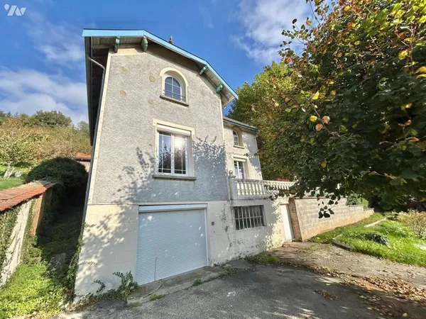 Vends maison - 112 m² - 6 pièces, 4 chambres - Fouillouse 42480