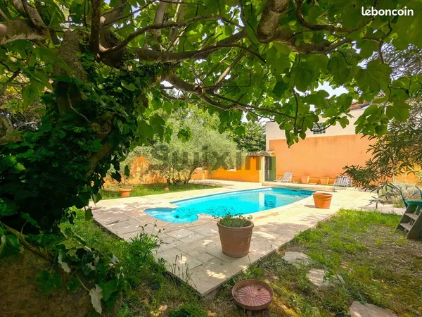 Villa 8 pièces 167 m²