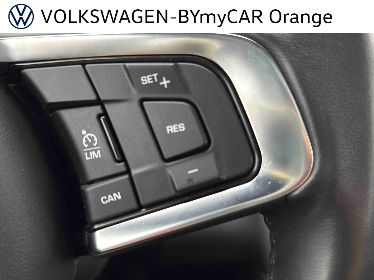 Jaguar E-Pace 2.0 D - 150 ch 2WD BVM — photo 30