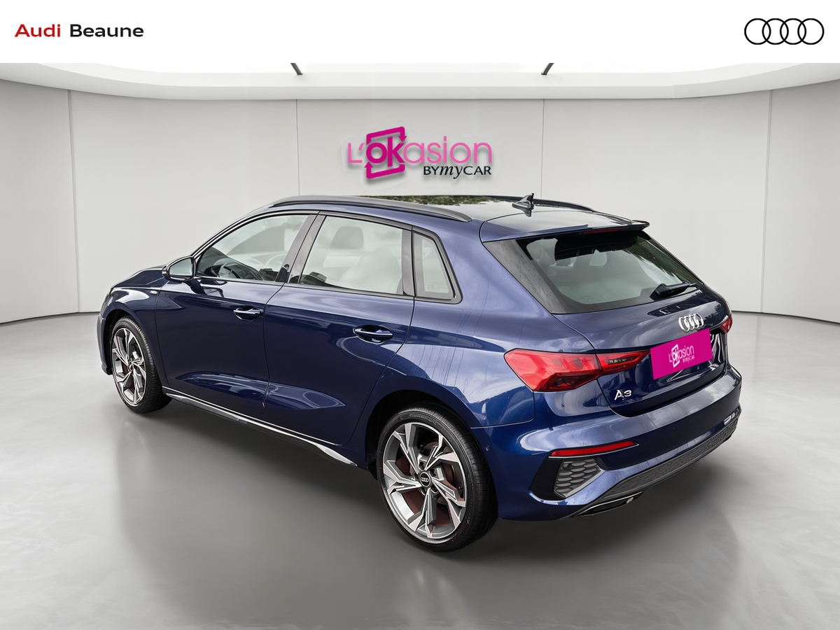 Audi A3 Sportback 35 TFSI Mild Hybrid 150 S tronic 7 — photo 3