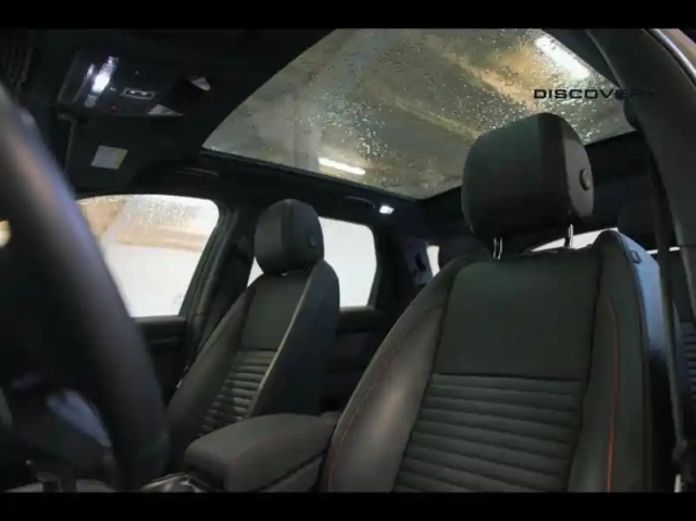Land Rover Discovery Sport p300e 309ch dynamic se — photo 12