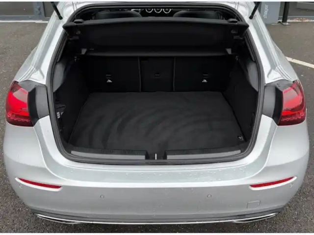 Mercedes Classe A a 200 compacte — photo 10
