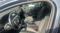 Renault Mégane 1.5 Blue dCi 115ch Evolution — photo 12