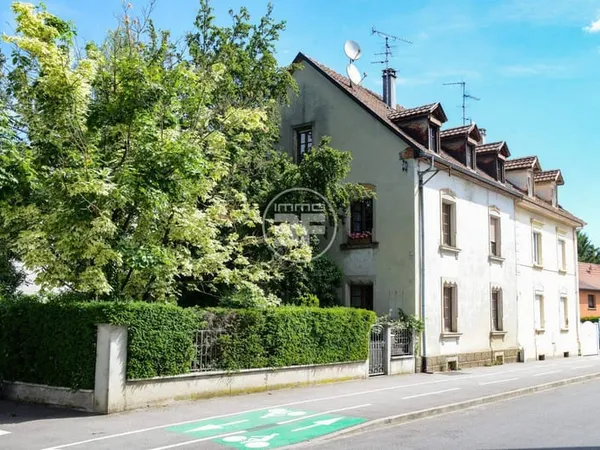 Maison 7 pièces 161 m²