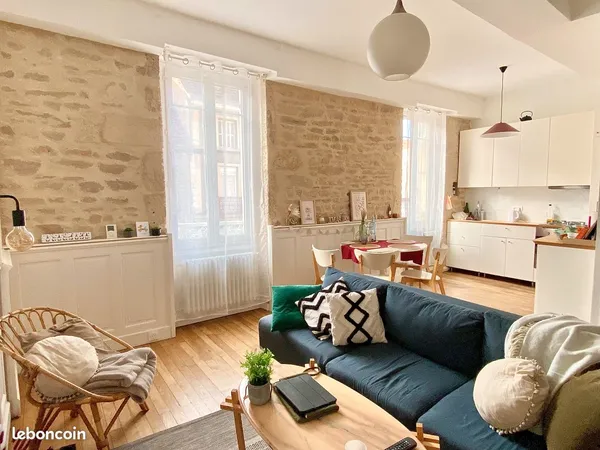 À LOUER - T2 meublé de 54 m² - Dijon, quartier Place Wilson