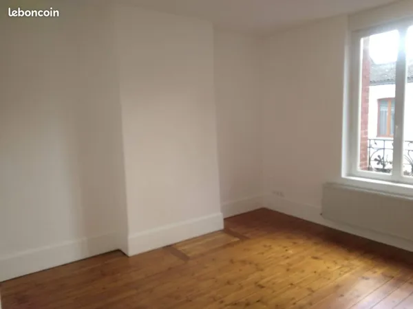 Appartement lumineux, centre ville MONTDIDIER