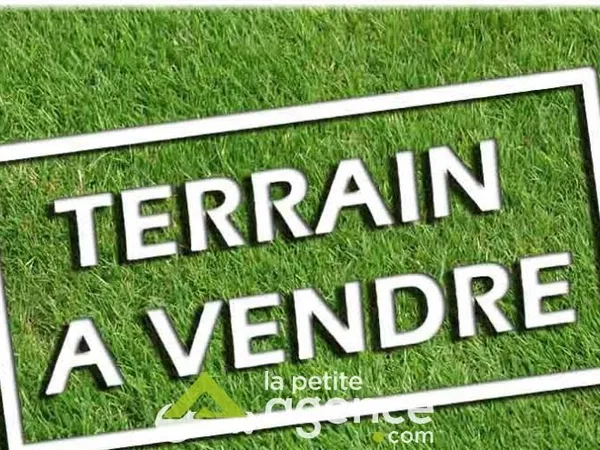 Terrain 1200 m²