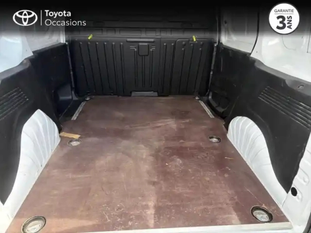 Toyota Proace city medium 110 vvt-i dynamic mc23 — photo 10