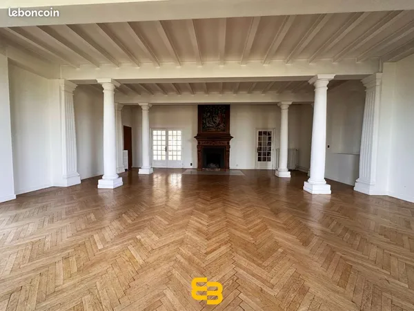 Propriété 6 pièces 205 m²
